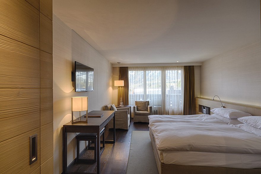 Bernerhof-Gstaad-Hotelfotografie-Fotograf-mamo-photography-014