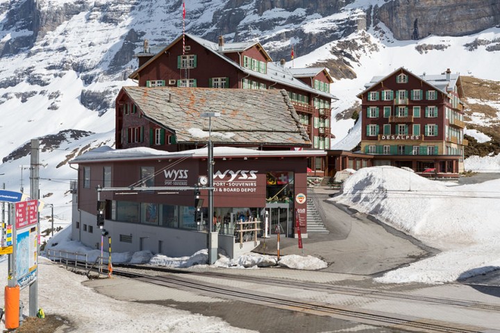 Betriebsreportage-mamo-photography-interlaken-wyss-sport-kleine-scheidegg