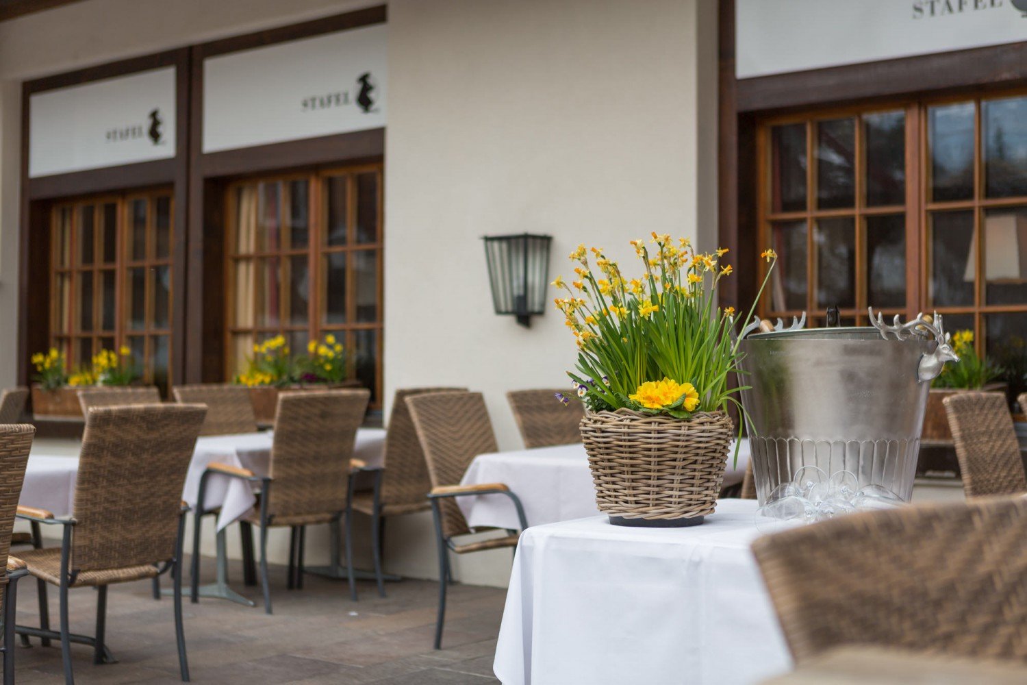 Hotelfotografie Bernerhof Gstaad mamo photography interlaken