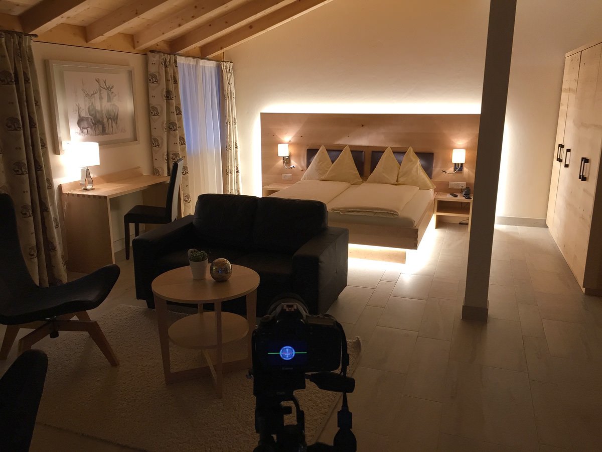 Hotelfotos-Hotelfotograf-Interiorfotograf-Graubuenden-MAMO-photography