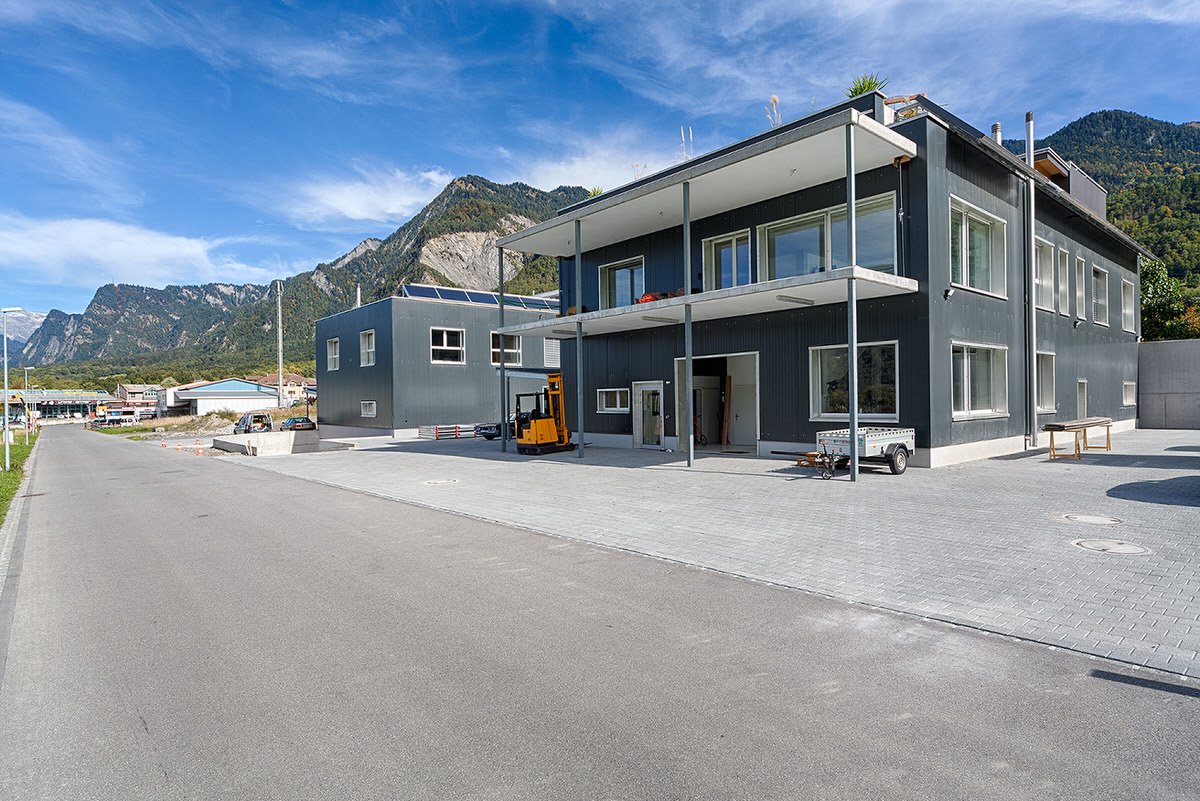 schlumpf immobilien trimmis mamo photography interlaken innenarchitektur architekturfotos fotos gebäude baufotos
