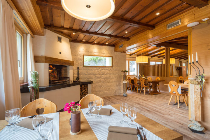 Hotel und Restaurant Urweid im Haslital Schweiz Hotelfotograf mamo photography innenarchitektur