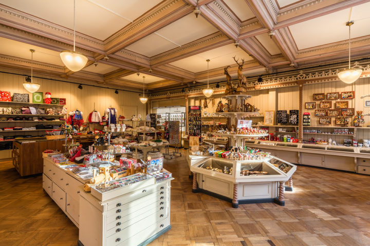 wyss souvenirs interlaken, wyss sport, innenarchitektur, 360 grad fotografie, innenpanorama, 360 grad panorama, fotograf, bern, thun, interlaken