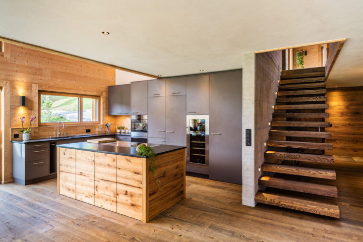 Interiorfotograf-MAMO-Photography-Interlaken-Holzkreation-Schmid-Grindelwald-Innenarchitekturfotos-Architekturfotos-Schweiz