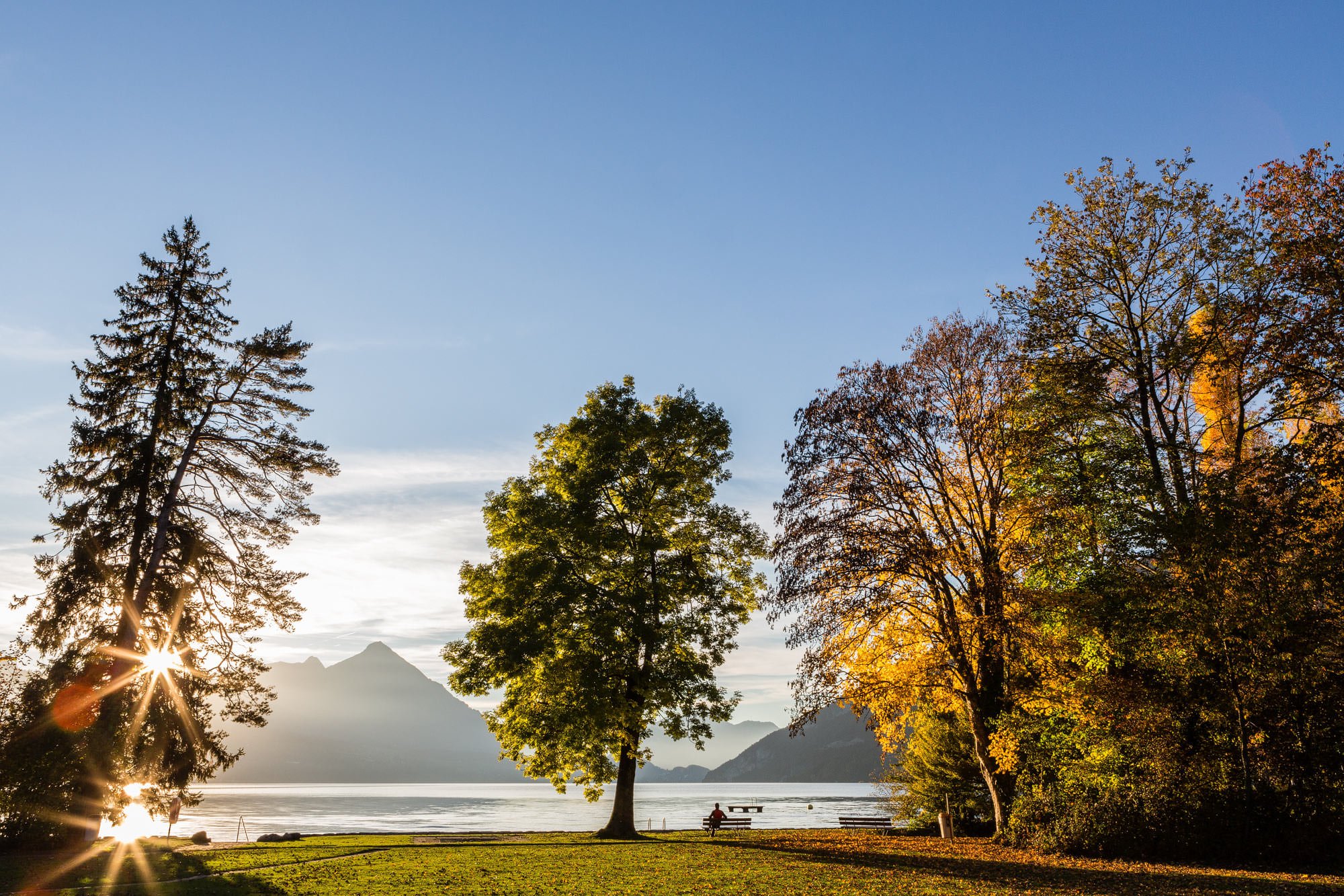 fotograf-bern-thun-interlaken-landschaftsfotograf-reisefotograf-neuhaus-thunersee-sunset-001