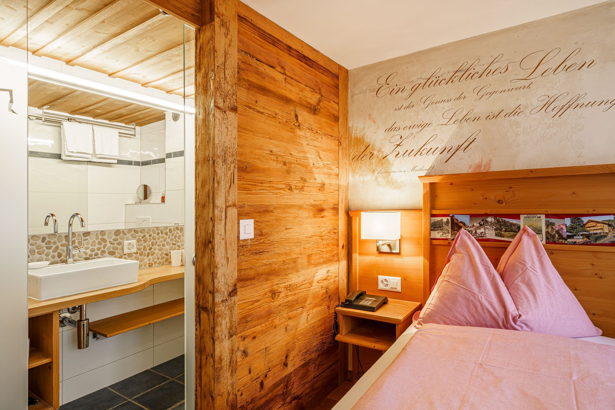 Hotel Alpenblick Wilderswil - MAMO Photography Fotograf Interlaken Bern Schweiz-1