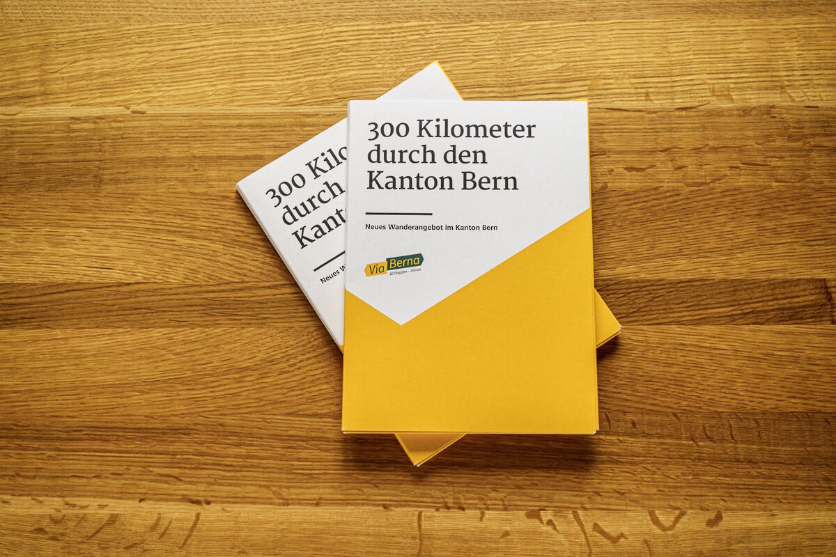 Fotograf Interlaken Thun Bern Berner Wanderwege ViaBerna Wanderangebot Kanton Bern 300 Kilometer durch den Kanton Bern