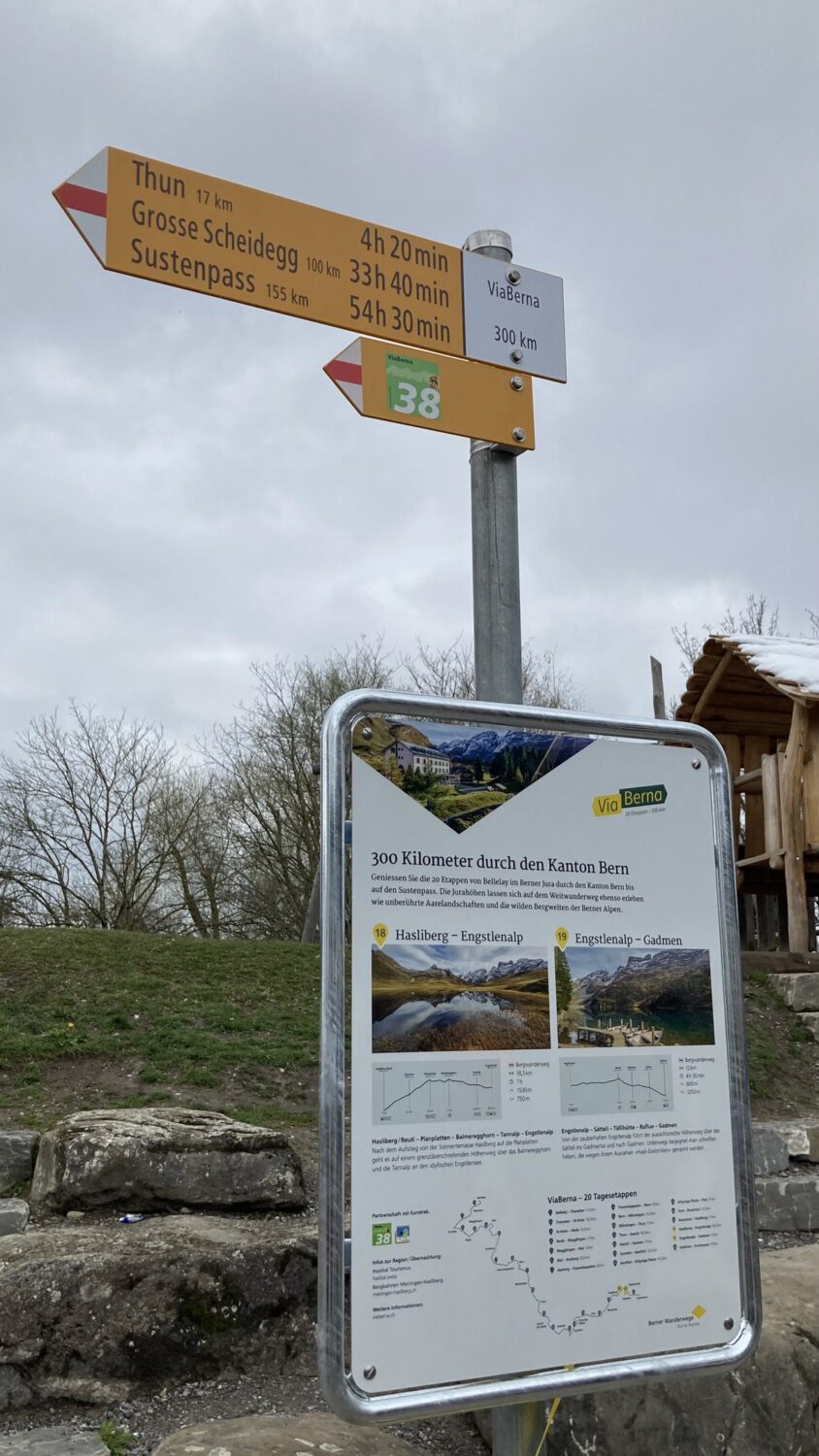 Fotograf Interlaken Thun Bern Berner Wanderwege ViaBerna Wanderangebot Kanton Bern 300 Kilometer durch den Kanton Bern