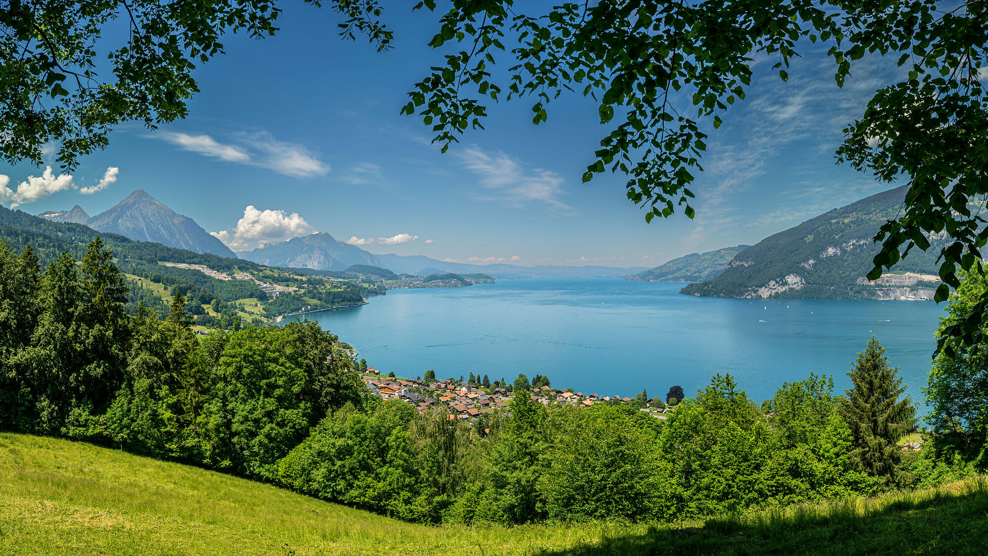 Fotograf Interlaken Thun Bern Landschaftsfotos Tourismusfotos Wanderfotos Landschaften Berner Oberland Schweiz Sommer Winter Herbst Berufsfotograf