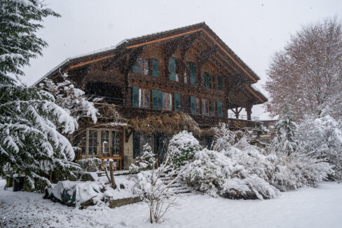 Chalet Verve, Matten b. Interlaken Fotografiert von MAMO Photography, Interlaken - Schweiz. Hotelfotograf, Immobilienfotograf, Architekturfotograf.